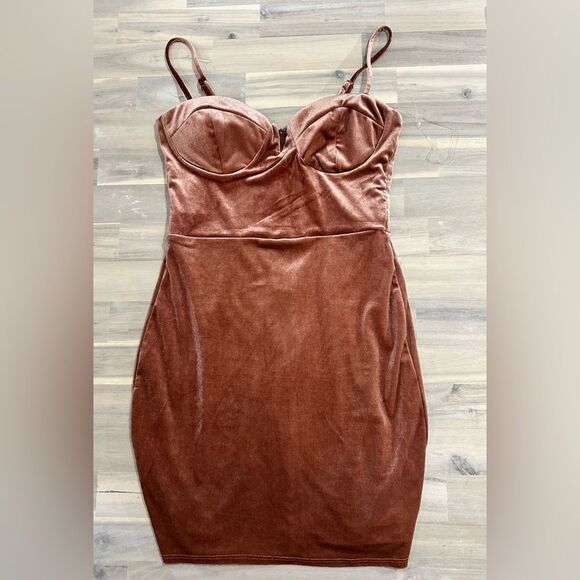 Trixxi Rust Velvet Bustier Dress / Size Small - Picture 4 of 6